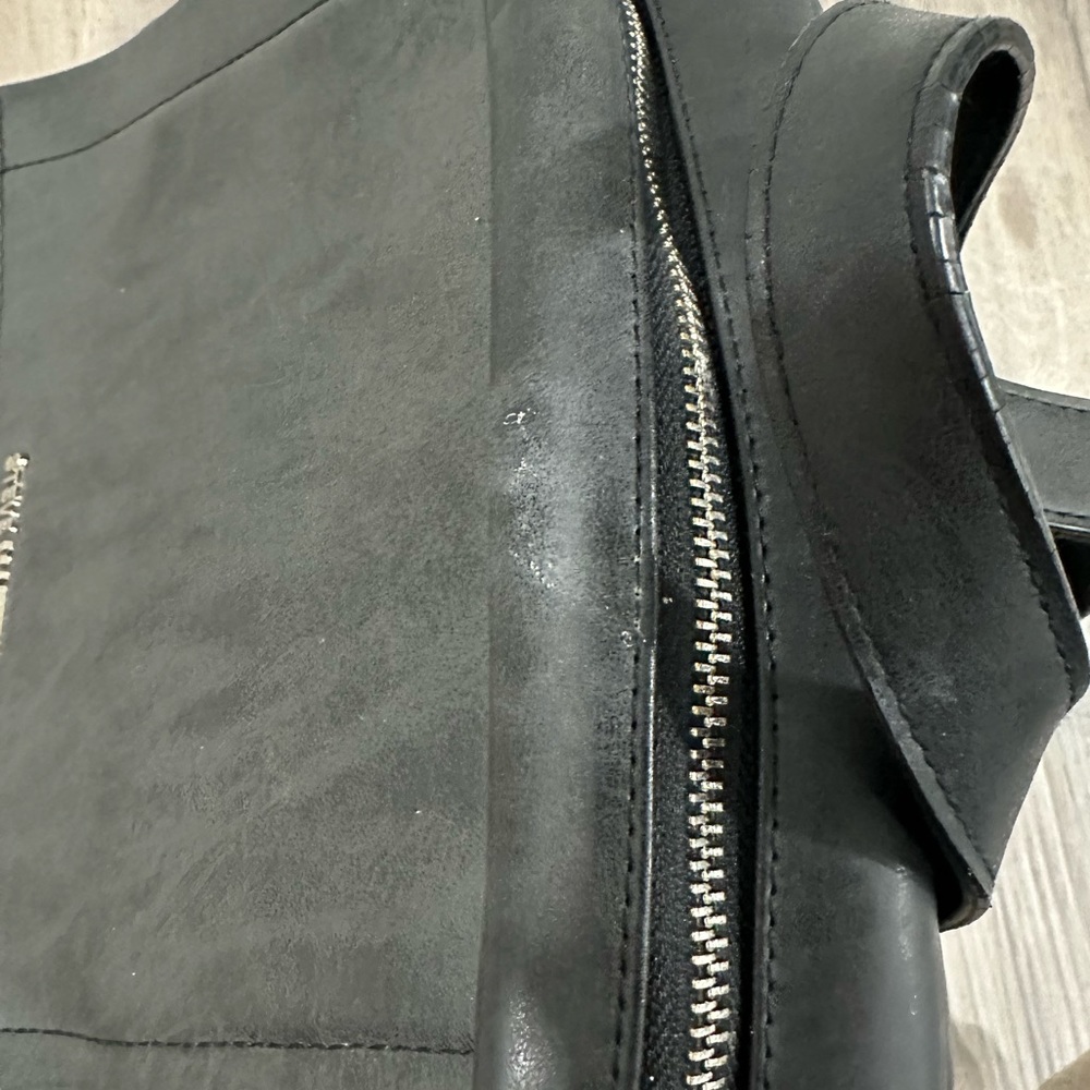 Steve Madden Backpack - Picture 5 of 6